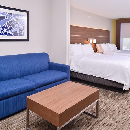 Holiday Inn Express & Suites Selma By Ihg Exterior foto